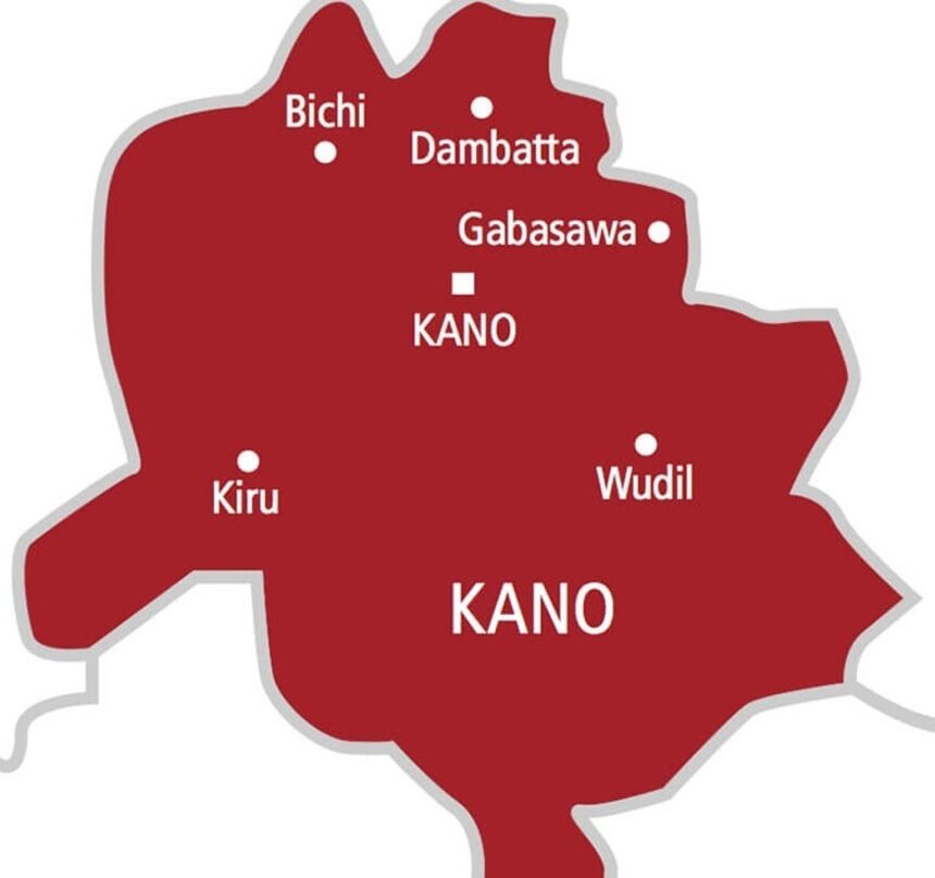 Mob burns tricycle of alleged phone thieves in Kano